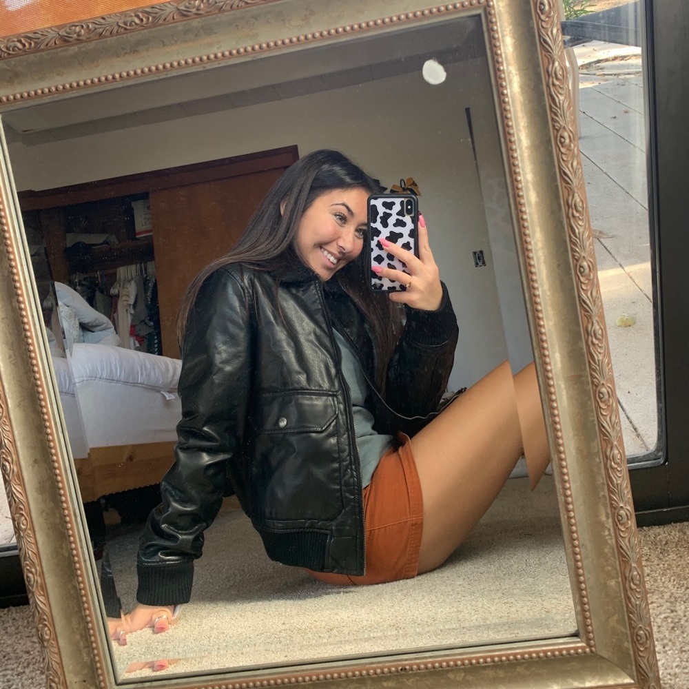 NWT LEVI’S LEATHER JACKET!